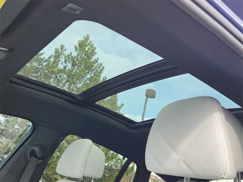 Used 2023 BMW X6 M50i w/ Executive Package image 30