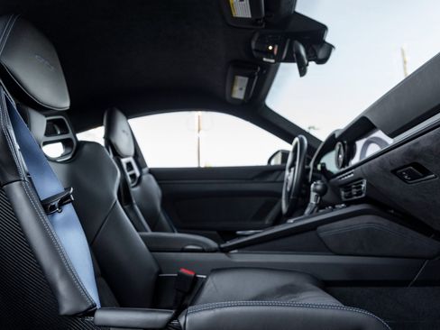 Used 2024 Porsche 911 GT3 image 36