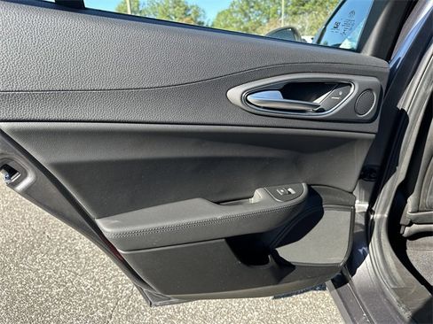 Used 2024 Alfa Romeo Giulia Ti image 21