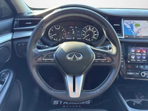 Used 2019 INFINITI QX50 Essential w/ Premium Heat Package image 16