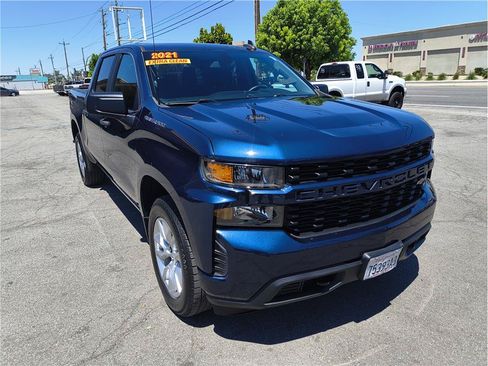 Used 2021 Chevrolet Silverado 1500 Custom RWD image 2