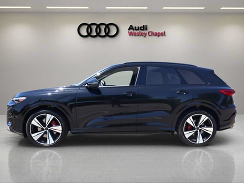 New 2026 Audi SQ5 Premium Plus AWD/4WD image 2