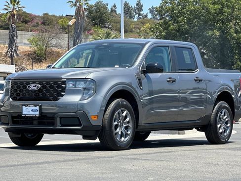 New 2026 Ford Maverick XLT w/ XLT Luxury Package FWD image 7