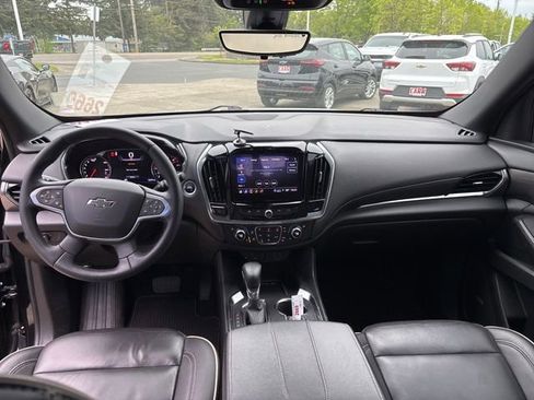 Used 2023 Chevrolet Traverse Premier w/ Redline Edition AWD/4WD image 14