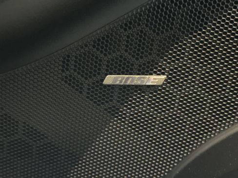 Certified 2019 Porsche 911 Speedster image 34