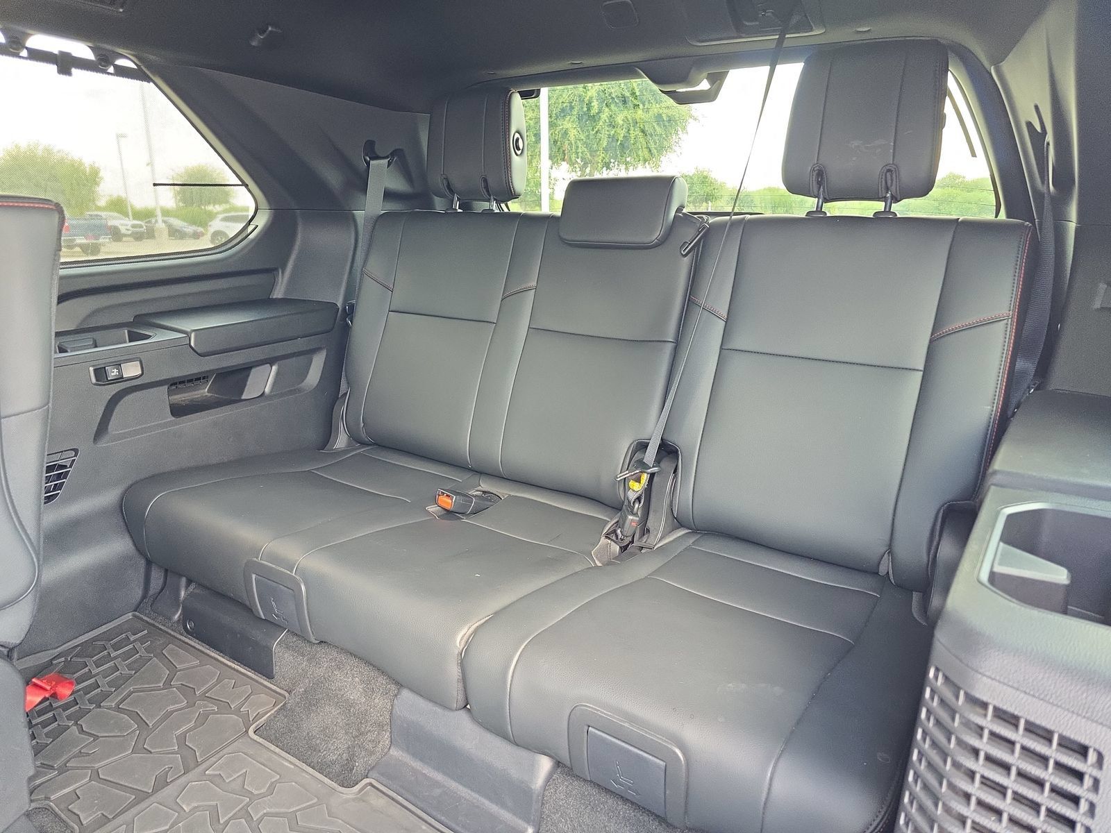 Used 2025 Toyota Sequoia TRD Pro AWD/4WD image 33