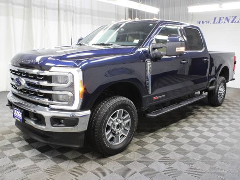 Used 2023 Ford F350 Lariat AWD/4WD image 7