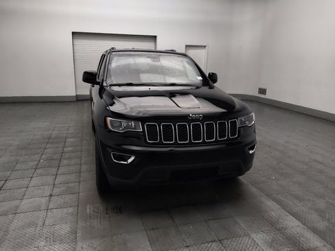 Used 2020 Jeep Grand Cherokee Laredo w/ Laredo X Package RWD image 14