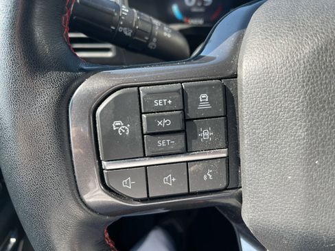 Used 2023 Ford Expedition Max Limited image 13