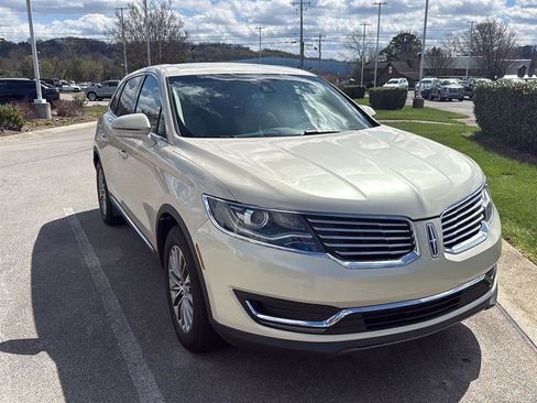 Used 2016 Lincoln MKX Select w/ Select Plus Package image 1