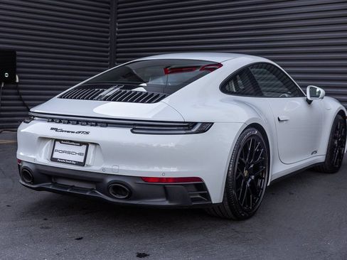 Used 2024 Porsche 911 Carrera GTS RWD image 9