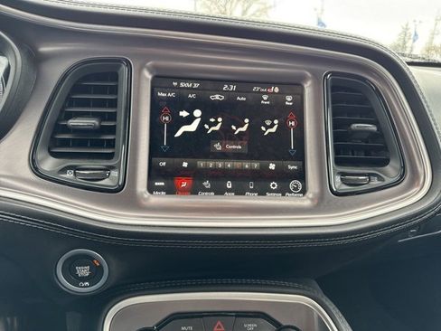 Used 2022 Dodge Challenger R/T Scat Pack w/ Shaker Package image 14