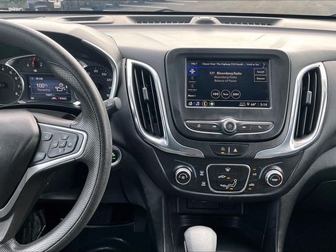 Used 2023 Chevrolet Equinox LT FWD image 6