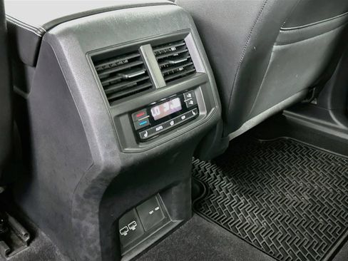 Used 2021 Volkswagen Atlas SEL Premium AWD/4WD image 26