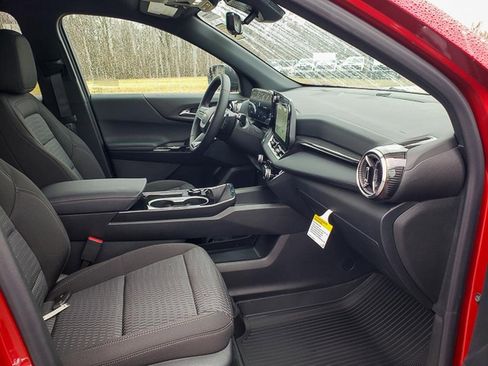 New 2026 Chevrolet Equinox LT w/ Safety and Technology Package image 29