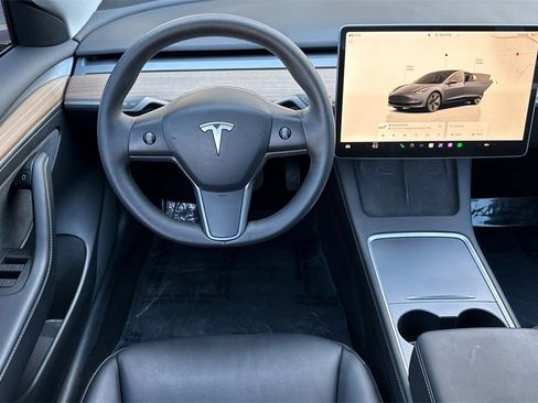 Used 2022 Tesla Model 3 . image 14