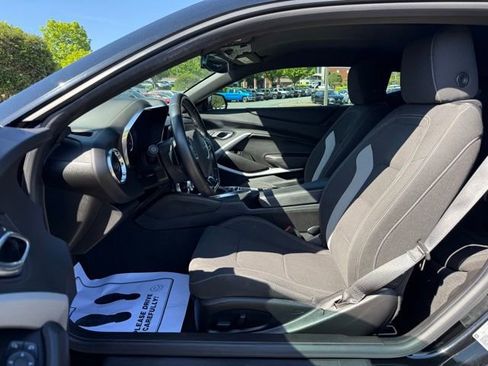 Used 2020 Chevrolet Camaro LT w/ RS Package RWD image 9