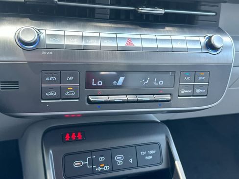 New 2026 Hyundai Kona Limited FWD image 20