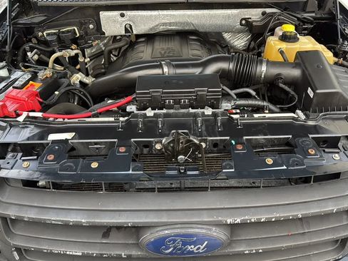 Used 2016 Ford Expedition EL XLT w/ Equipment Group 202A image 22