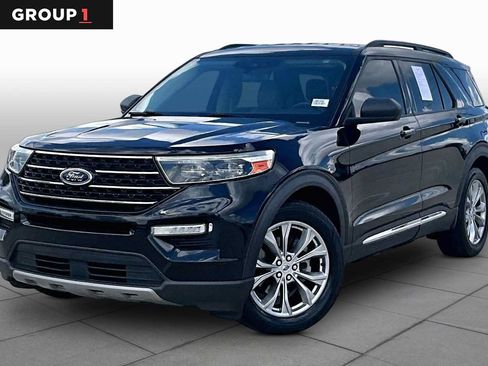 Used 2020 Ford Explorer XLT w/ Equipment Group 202A RWD image 1