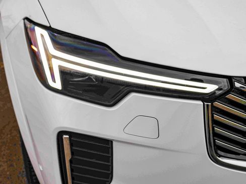 New 2026 Volvo XC90 B6 Ultra w/ Lounge Package image 15