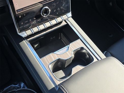 New 2025 GMC Sierra EV Denali image 22