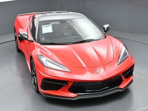 Used 2024 Chevrolet Corvette Stingray Preferred Conv w/ 2LT RWD image 37