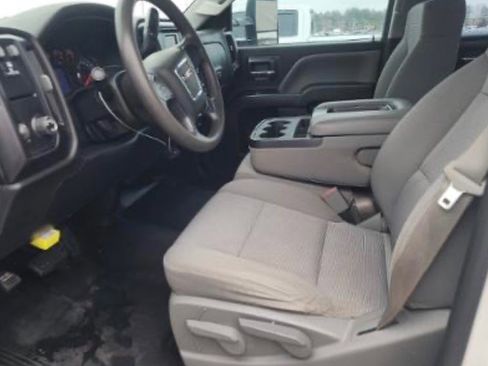 Used 2015 GMC Sierra 3500 2WD Crew Cab w/ Sierra Convenience Package image 6