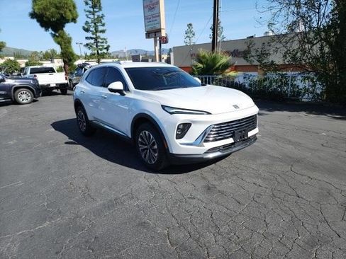 Certified 2024 Buick Envision Preferred image 2