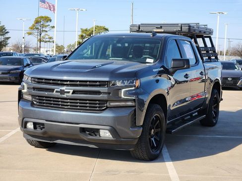 Used 2021 Chevrolet Silverado 1500 RST image 3