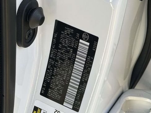 Used 2023 Toyota Camry SE image 25