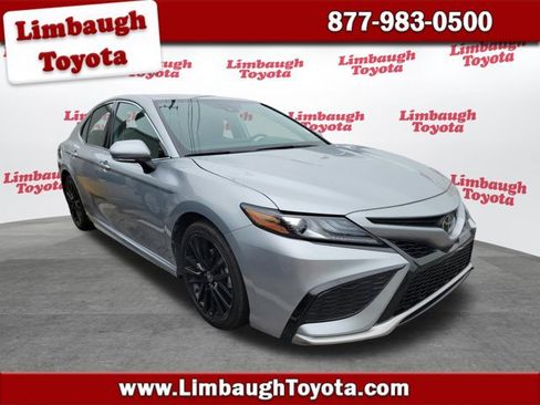 Used 2024 Toyota Camry XSE FWD image 1