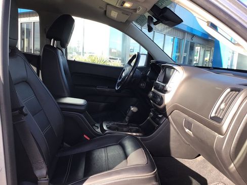 Used 2020 GMC Canyon Denali image 6