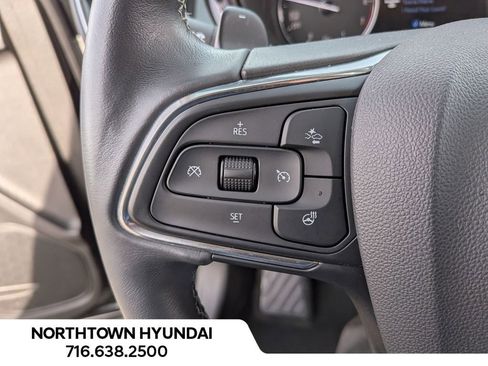 Used 2023 Buick Envision Essence image 26