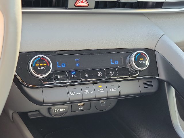 Certified 2026 Hyundai Elantra Sport FWD image 18