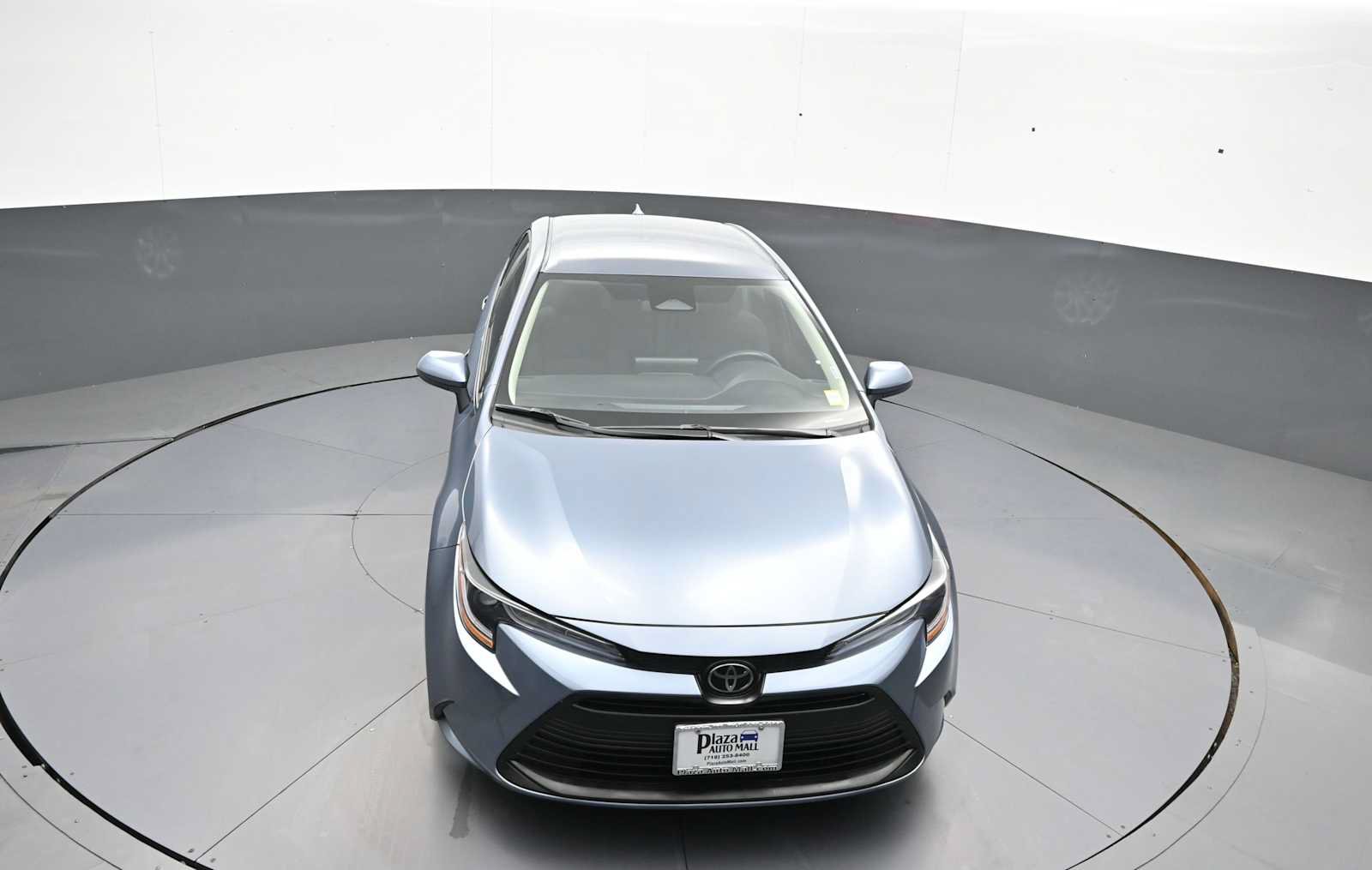 Used 2025 Toyota Corolla LE FWD image 33