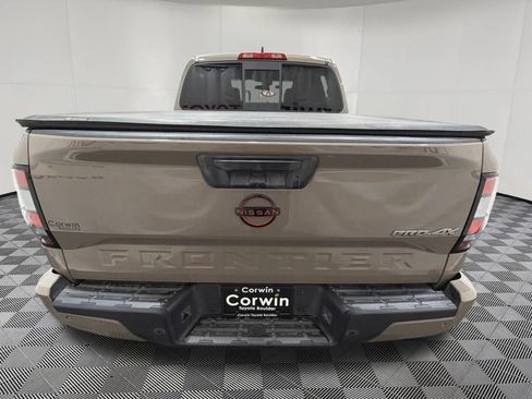 Used 2022 Nissan Frontier PRO-4X w/ Technology Package AWD/4WD image 6