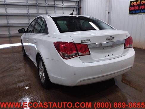 Used 2014 Chevrolet Cruze LT w/ Enhanced Safety Package image 6