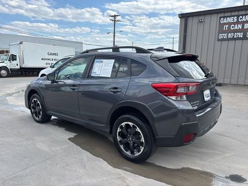 Used 2023 Subaru Crosstrek 2.0i Premium image 5
