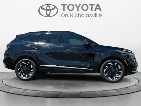 Used 2025 Kia Sportage SX AWD/4WD image 6