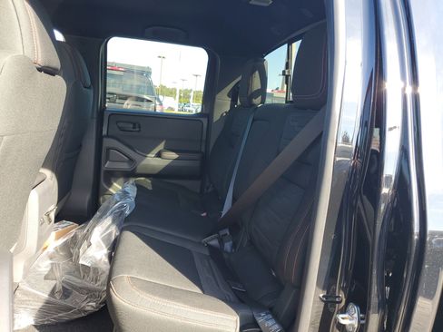 New 2026 Nissan Frontier Pro-X w/ Pro-X Convenience Package image 10