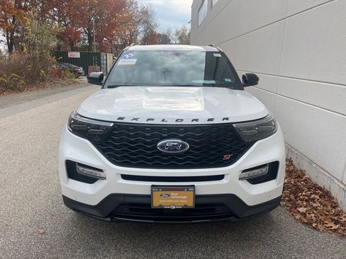 Certified 2023 Ford Explorer ST w/ Equipment Group 401A image 3