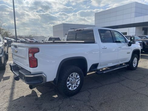 Used 2024 Chevrolet Silverado 2500 LTZ w/ LTZ Texas Edition image 5