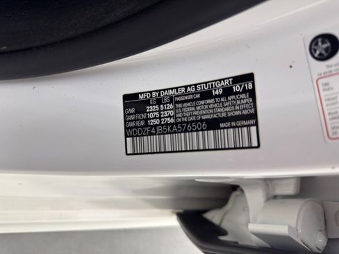 Used 2019 Mercedes-Benz E 300 image 47