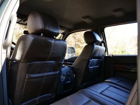 Used 2016 Ford F450 King Ranch w/ King Ranch w/Chrome Package image 30