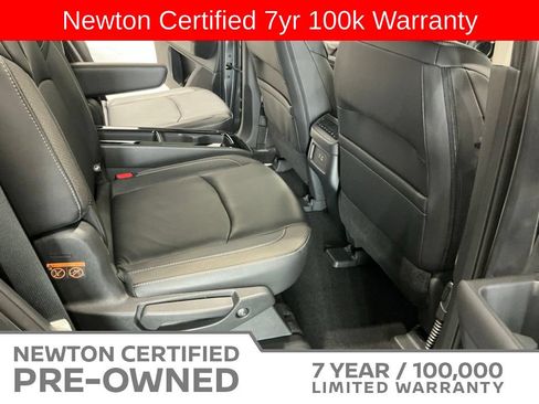 Used 2023 Nissan Pathfinder SL w/ SL Premium Package AWD/4WD image 24