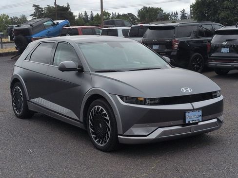 Used 2024 Hyundai Ioniq 5 Limited AWD/4WD image 7