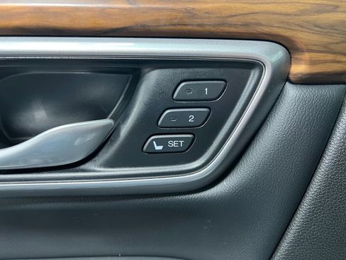 Used 2020 Honda CR-V EX-L image 13