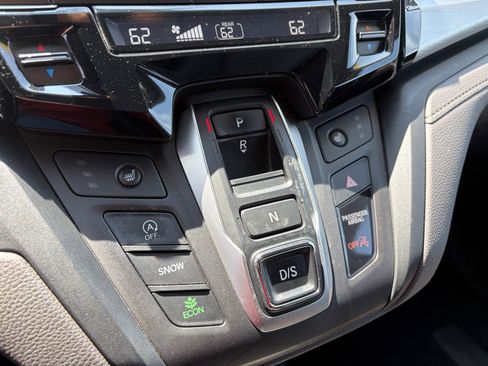 Used 2018 Honda Odyssey Touring image 21