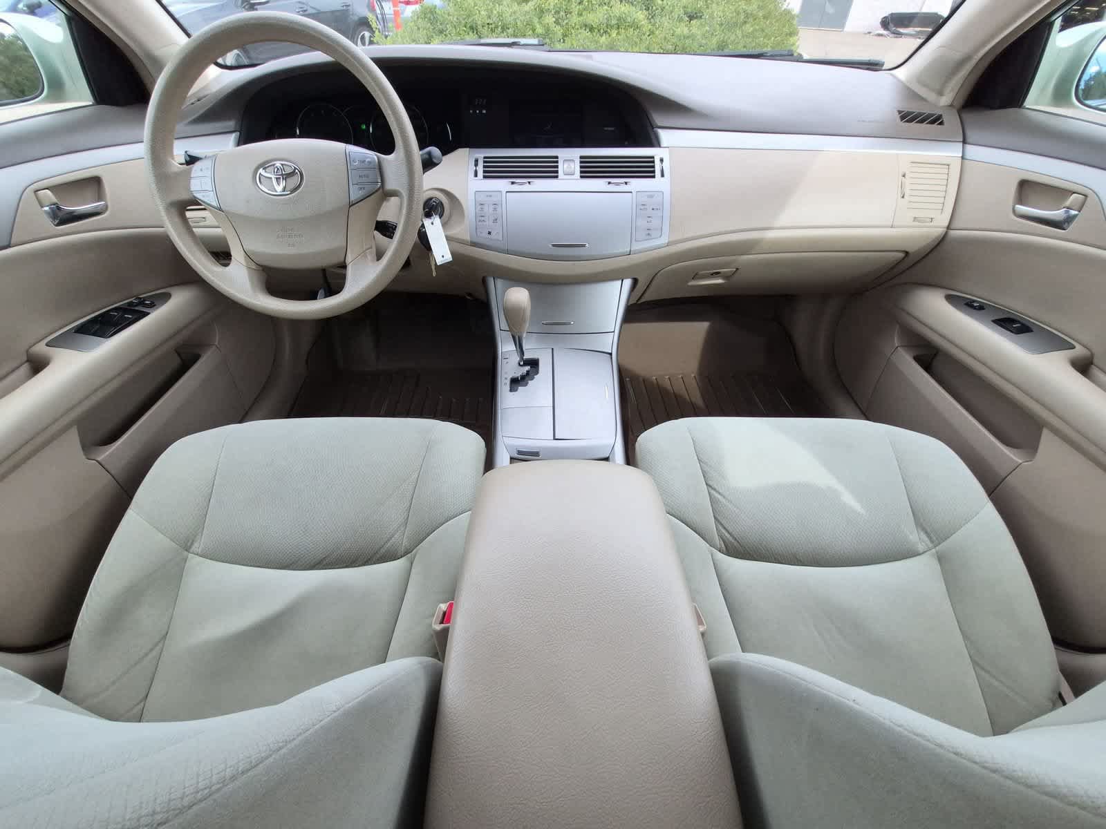 Used 2009 Toyota Avalon XL FWD image 15